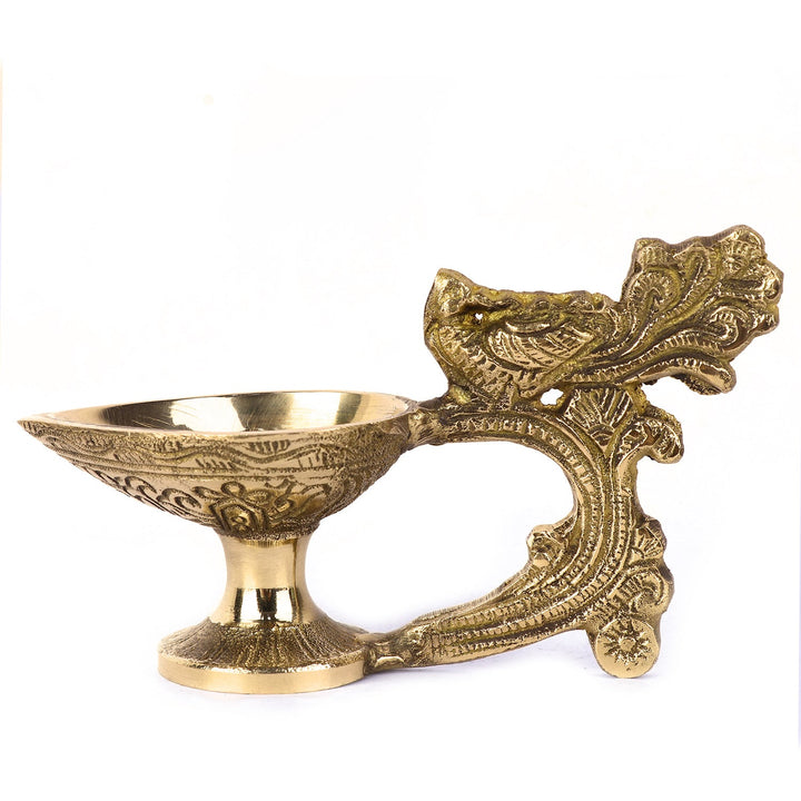 Traditional brass Chirag Diya, featuring a classic design, ideal for lighting during religious ceremonies, prayers, or festivals like Diwali. India’s Largest Pooja Accessories Brand – www.satvikworld.com