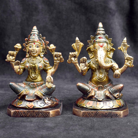Beautiful handcrafted brass Lakshmi Ganesh idol for home temple and festive pooja. India’s Largest Brass Idols Brand - www.satvikworld.com