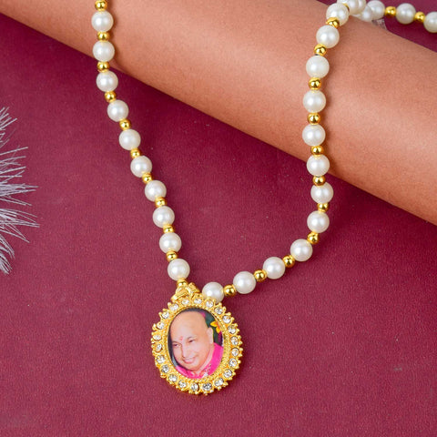Jai Guruji Swaroop Mala with white and golden beads, perfect for pooja, gifting, and spiritual elegance. India’s Largest Pooja Accessories Brand – www.satvikworld.com