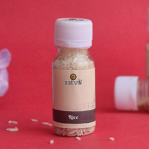 Pure white rice (chawal) for pooja rituals, neatly packed in a 30-gram quantity, ideal for Hindu ceremonies and sacred offerings. India’s Largest Pooja Accessories Brand – www.satvikworld.com