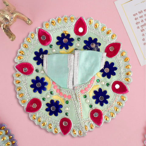 Gorgeous embroidery dresses for Laddu Gopal Ji in sizes 0 to 6, perfect for pooja and festive occasions. India’s Largest Pooja Accessories Brand – www.satvikworld.com