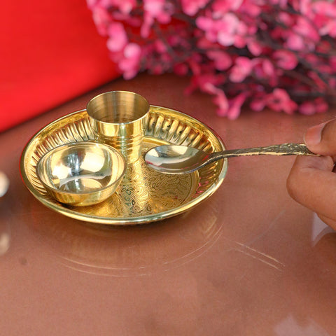 Laddu Gopal Pooja Bhog Thali Set (5 Inch), a beautifully crafted thali set designed for offering bhog to Lord Krishna, with intricate details to enhance your spiritual rituals. India’s Largest Pooja Accessories Brand – www.satvikworld.com